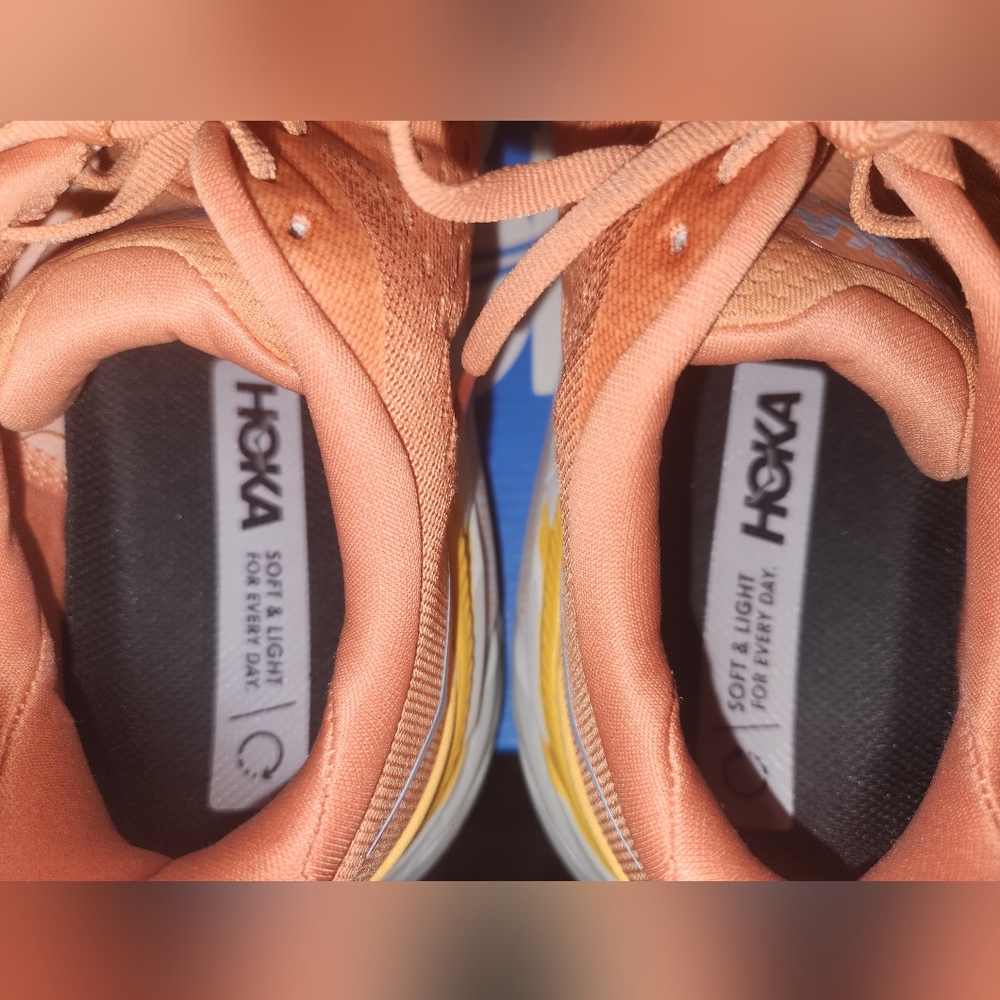Women's Orange Peach Hoka Clifton 8 Athletic Running Shoes Sneakers Size 8B - Picture 5 of 11